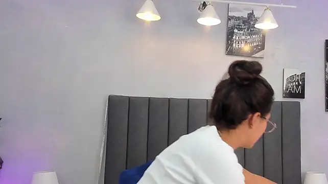 kendra_london's Live XXX Chat
