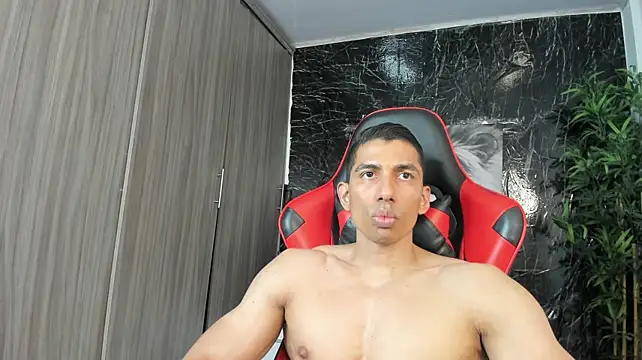Erik_castle's Live XXX Chat