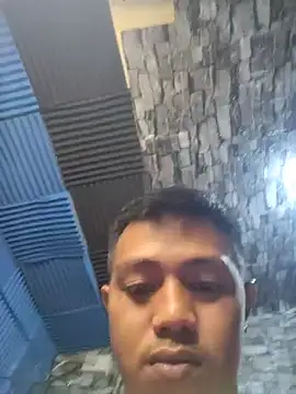 BoyOfDesire Pertunjukan Webcam
