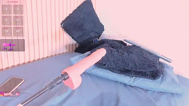 הופעת וובקאם של emily_campbell_