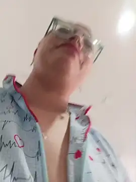 צ'אט XXX בשידור חי של SOFI__10
