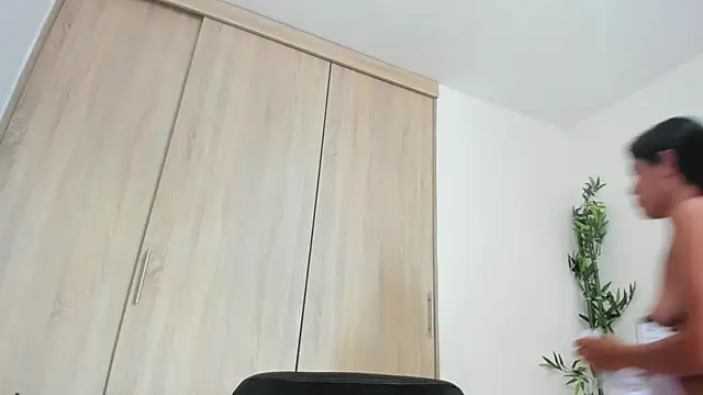 keily_milk's Live XXX Chat