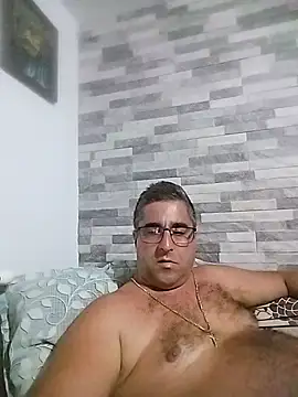 XXX chat uživo modela ADRIAN_ADI40