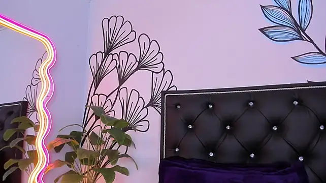 Sweet_Ariadna_ Adlı Modelin Canlı XXX Sohbeti