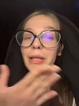 MilliWish's Webcam Show