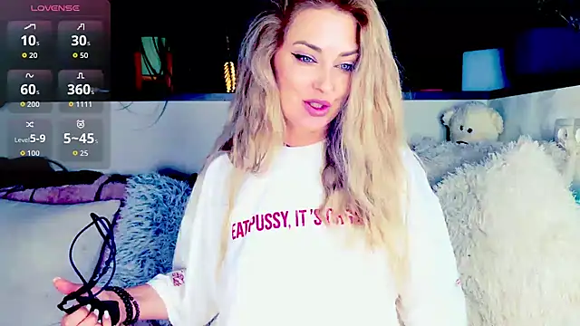 _JuliaSpace_ – Naživo XXX chat