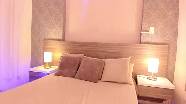 Mistycan Live XXX chat