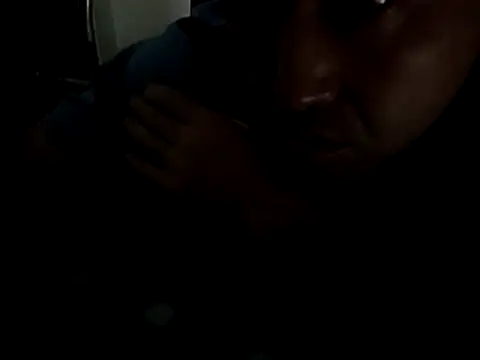 Chat +18 de bch1045 ao vivo