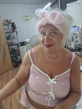 AvrilMillers Live XXX-Chat