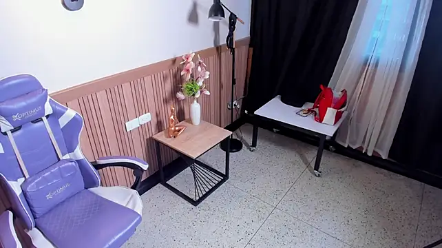 Kaira_mosse's Live XXX Chat