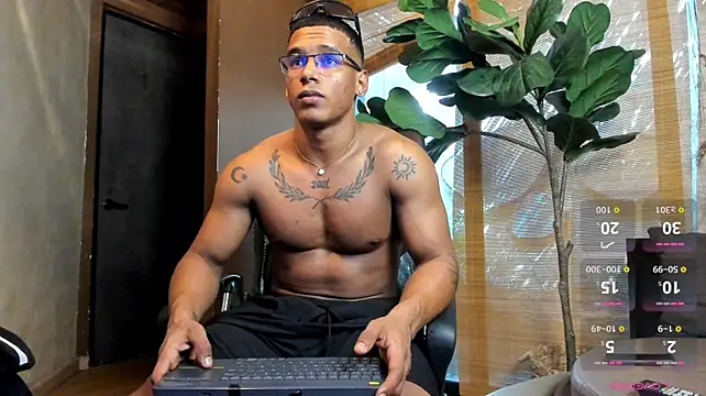 NicolasStonee Live XXX Chat
