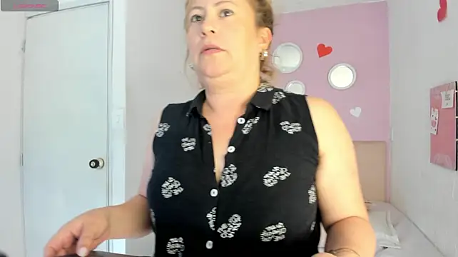 Chatroom XXX en direct de MonyCassius