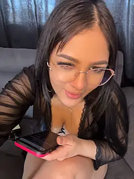 Emily_firee Live XXX-chat