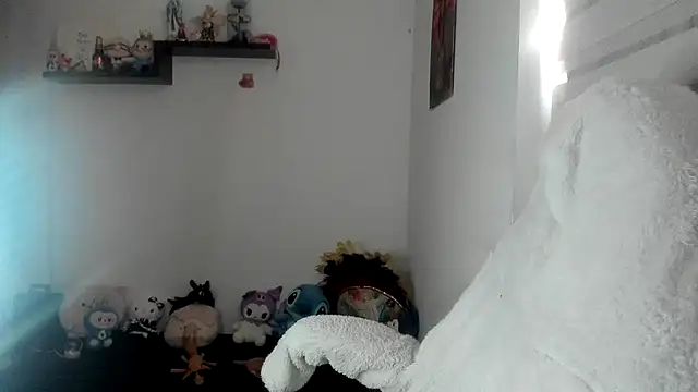 Chat XXX en directo de Shaddycute_