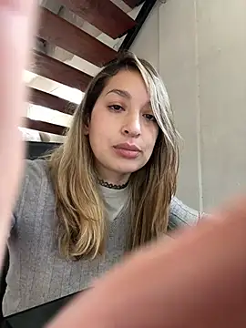 عرض كام Tamara225x