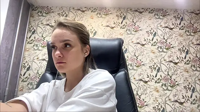 HarrietBunner Live XXX-chat