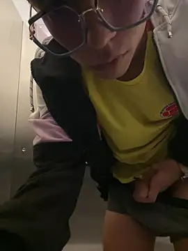Andres_boy252 网络视讯表演