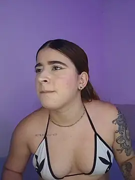 MartinaConnorr Chat XXX live