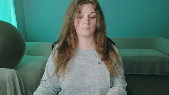 XXX chat uživo modela TreeJeanne
