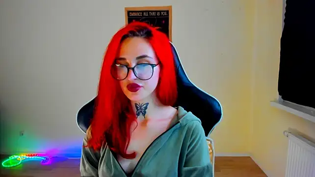 your_tora Adlı Modelin Canlı XXX Sohbeti
