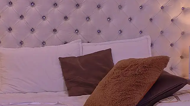 VaniaRouse Live XXX-chat