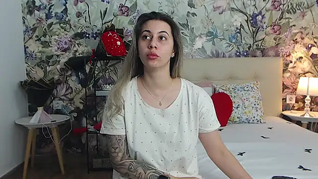 Chat +18 de RoseDiamond06 ao vivo