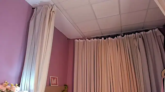 Živý XXX chat Dearly_Emily