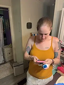 lolabunny9's Webcam Show