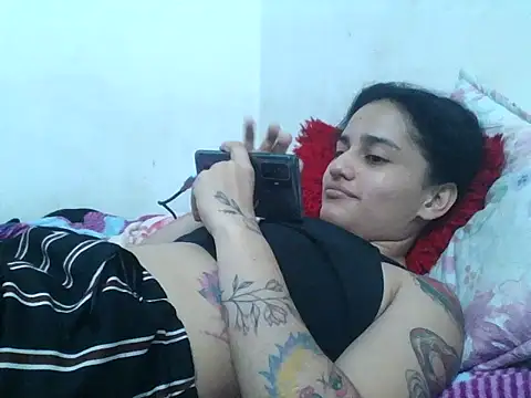 girl_tits' Live XXX Chat