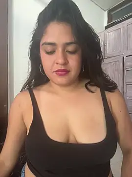 دردشة EmilyNoir1 الجنسية المباشرة