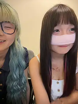 Rocket-Girl Live XXX-Chat