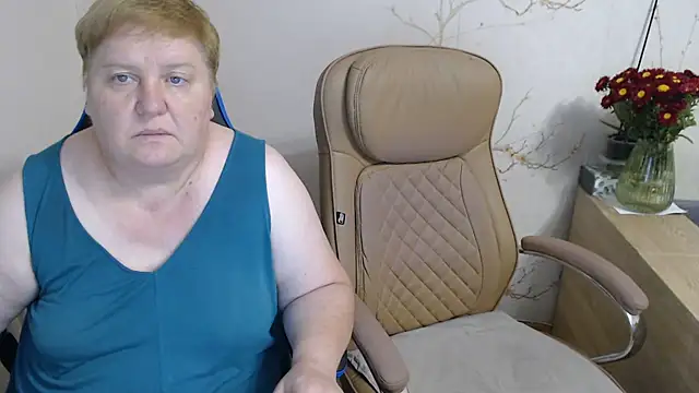 Lindy-Jeanie's Live XXX Chat