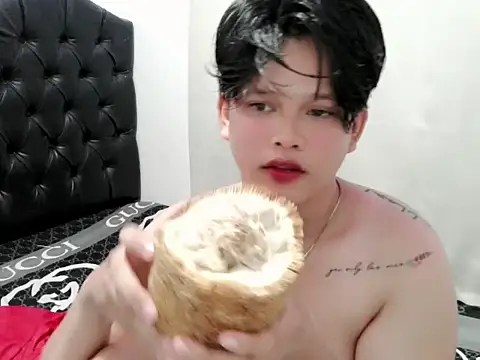 chennybbgirl's Live XXX Chat