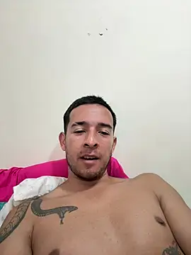 צ'אט XXX בשידור חי של scarlett_777_dante