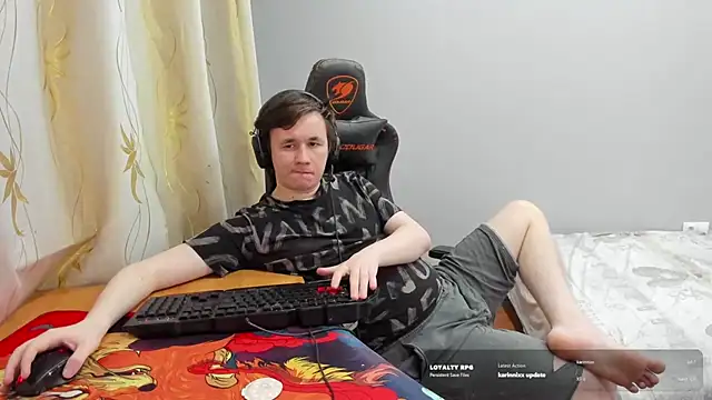 iliaskrislove's Live XXX Chat
