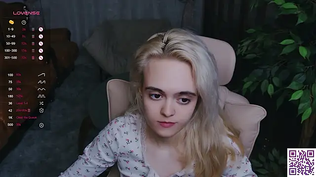 Oxcy_Secret élő XXX-chatje