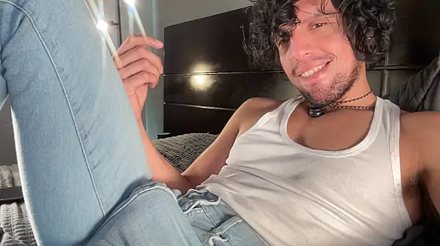 צ'אט XXX בשידור חי של beranco19