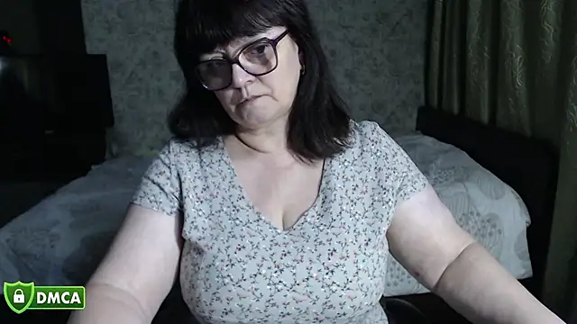 Živý XXX chat BrandiOhNight