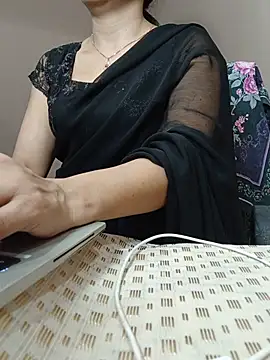 צ'אט XXX בשידור חי של Chanchal--Navya
