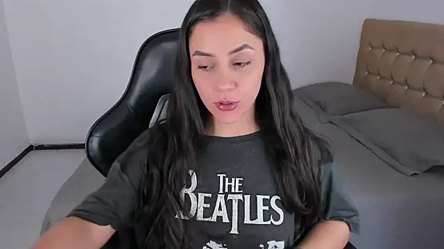 EmmaGrace1999 现场XXX聊天