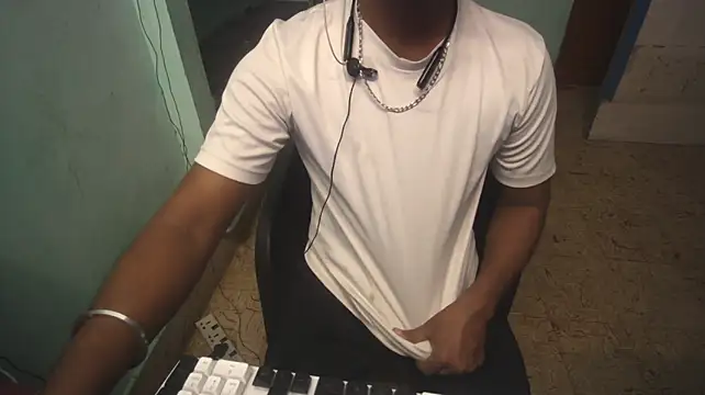 Czat XXX na żywo – Tamil_KDD