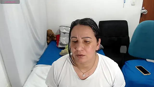 Chat +18 de LAURA_Foxht ao vivo