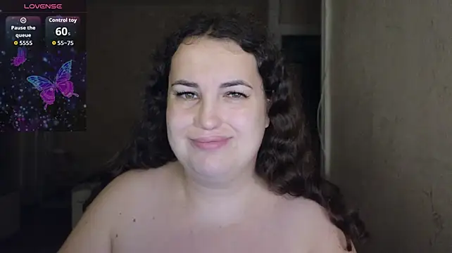 Chat +18 de VladaCandy ao vivo