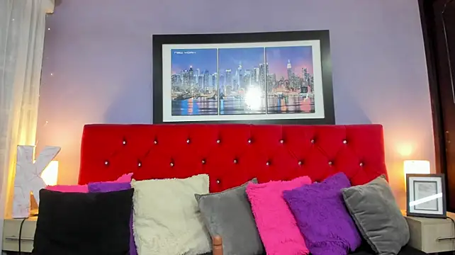 KatieGomez 现场XXX聊天