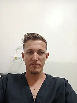 ThiDotodo22 Show in webcam