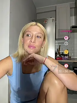 Chat +18 de Kittie_Valentine ao vivo