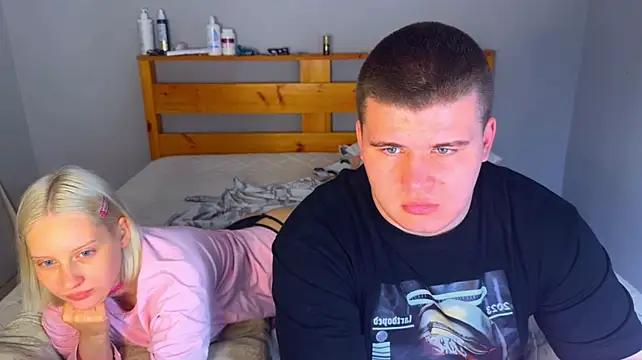 Chat +18 de angellliss ao vivo