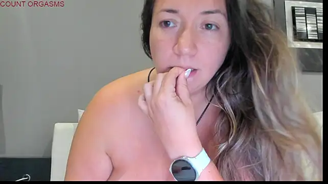Chat +18 de Aisha_carroway ao vivo