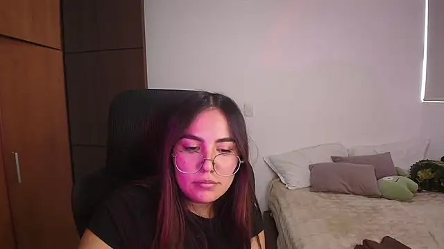 Chat +18 de abbyyandmaxx ao vivo