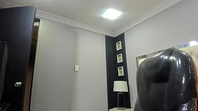 Czat XXX na żywo – mia_costa1